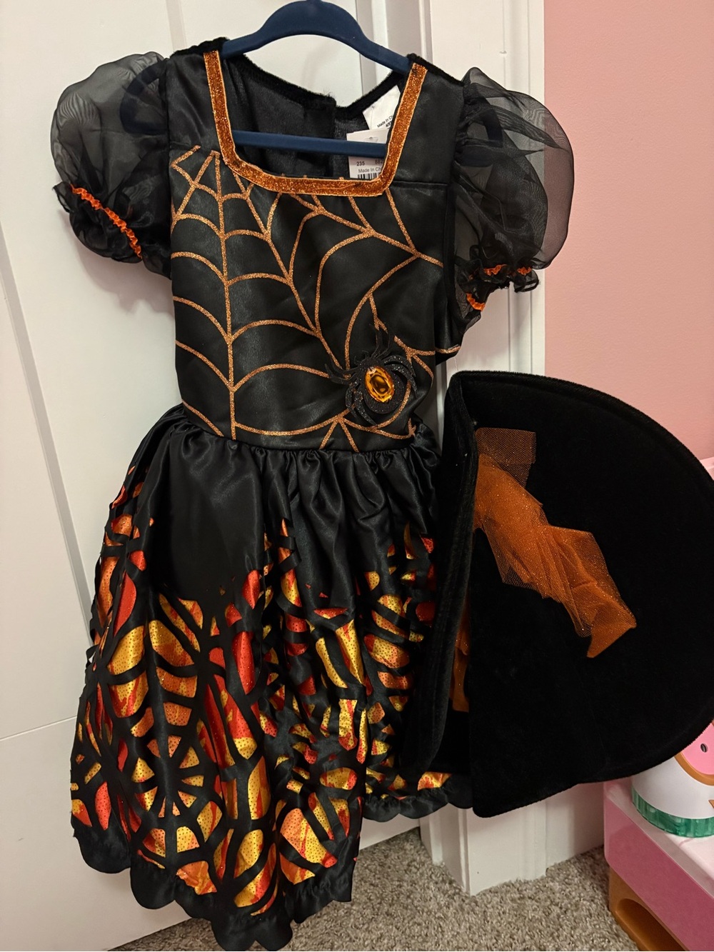 Cracker Barrel Kids Halloween Spider-Web Witch Costume with hat